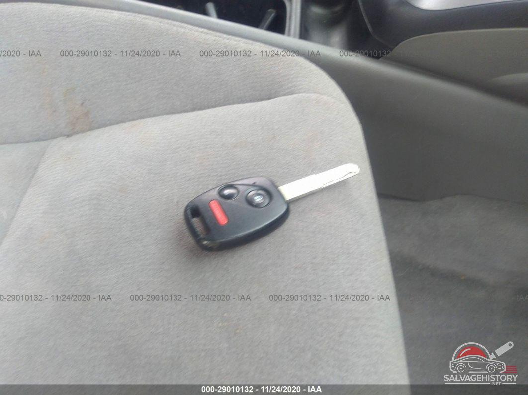 1HGFA15586L149721 2006 HONDA CIVIC SDN photo no. 11