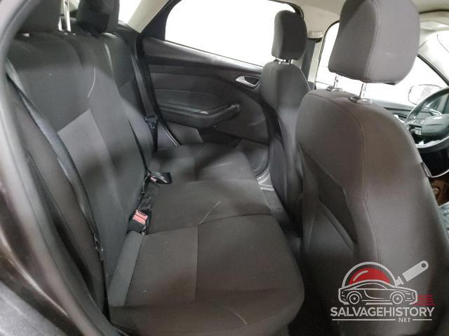 1FADP3K21GL220839 2016 FORD FOCUS photo no. 10