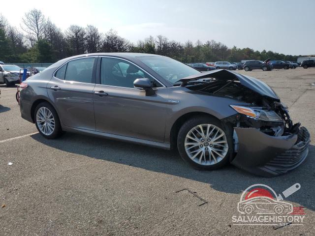 4T1F31AK7LU011853 2020 TOYOTA CAMRY photo no. 4