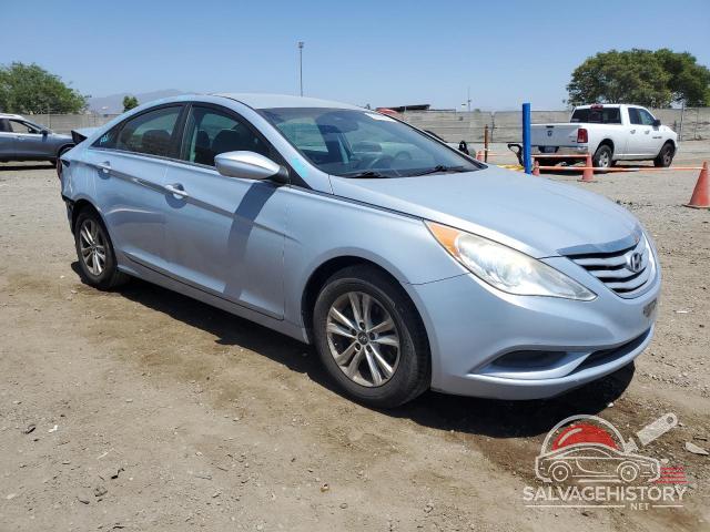 5NPEB4AC3DH748489 2013 HYUNDAI SONATA photo no. 4