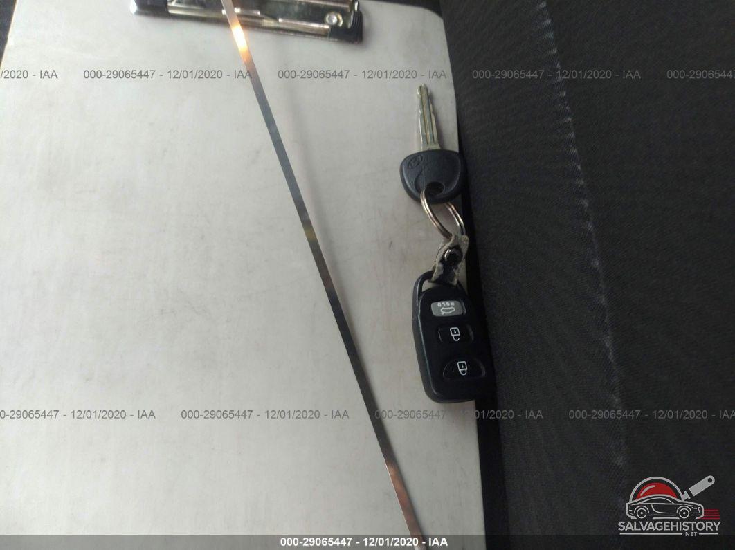 5NPDH4AE2FH618444 2015 HYUNDAI ELANTRA photo no. 11