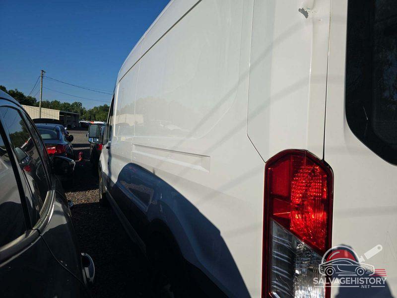 1FTYR2CM6JKA47056 2018 FORD TRANSIT photo no. 9