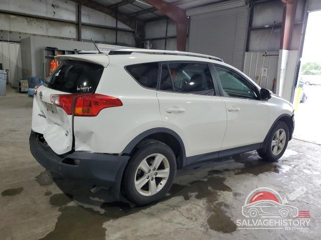 JTMRFREV9D5010629 2013 TOYOTA RAV4 photo no. 3