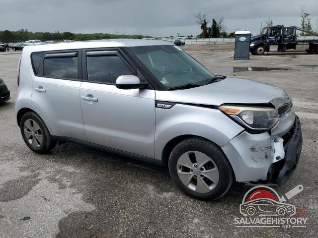 KNDJP3A54F7769919 2015 KIA SOUL photo no. 4