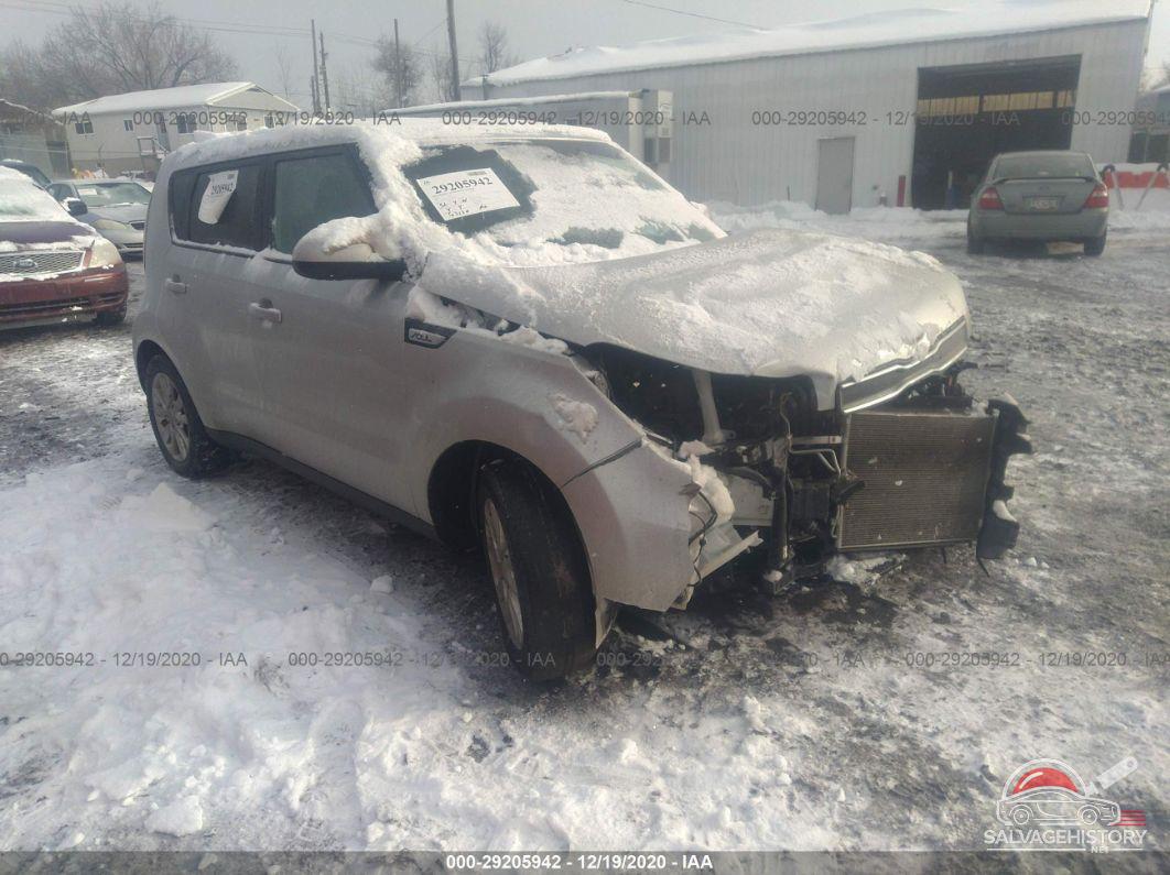 KNDJN2A23K7665941 2019 KIA SOUL photo no. 9