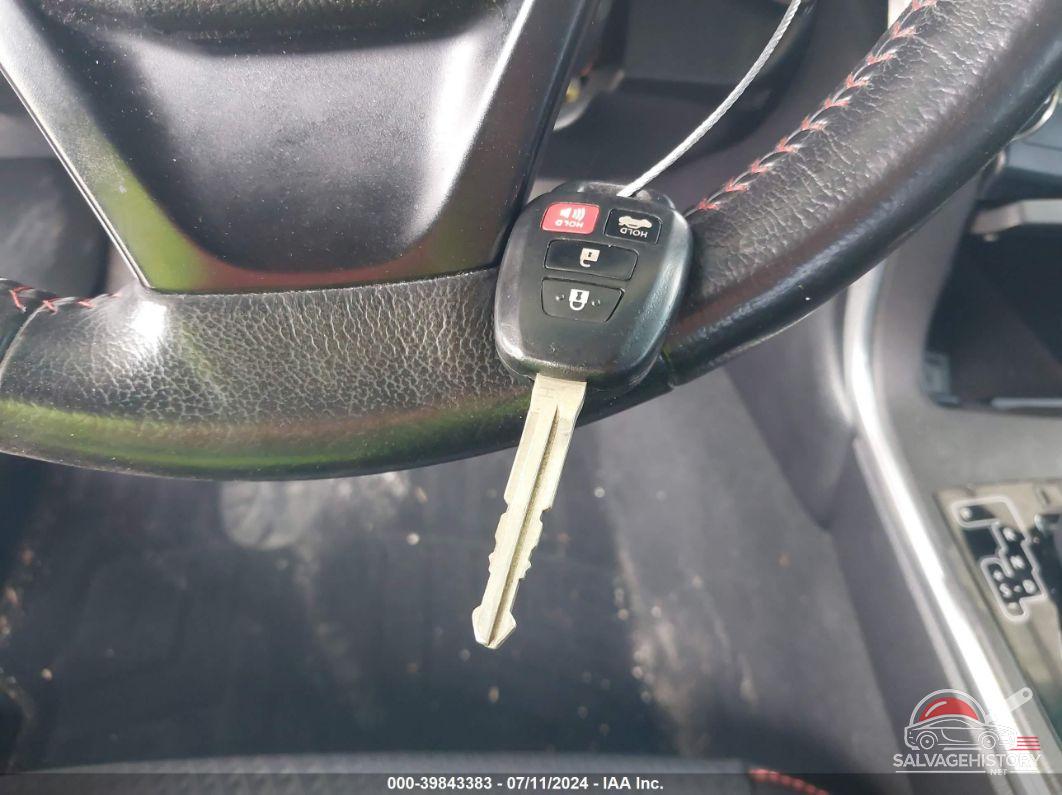 4T1BF1FK2FU957037 2015 TOYOTA CAMRY photo no. 11