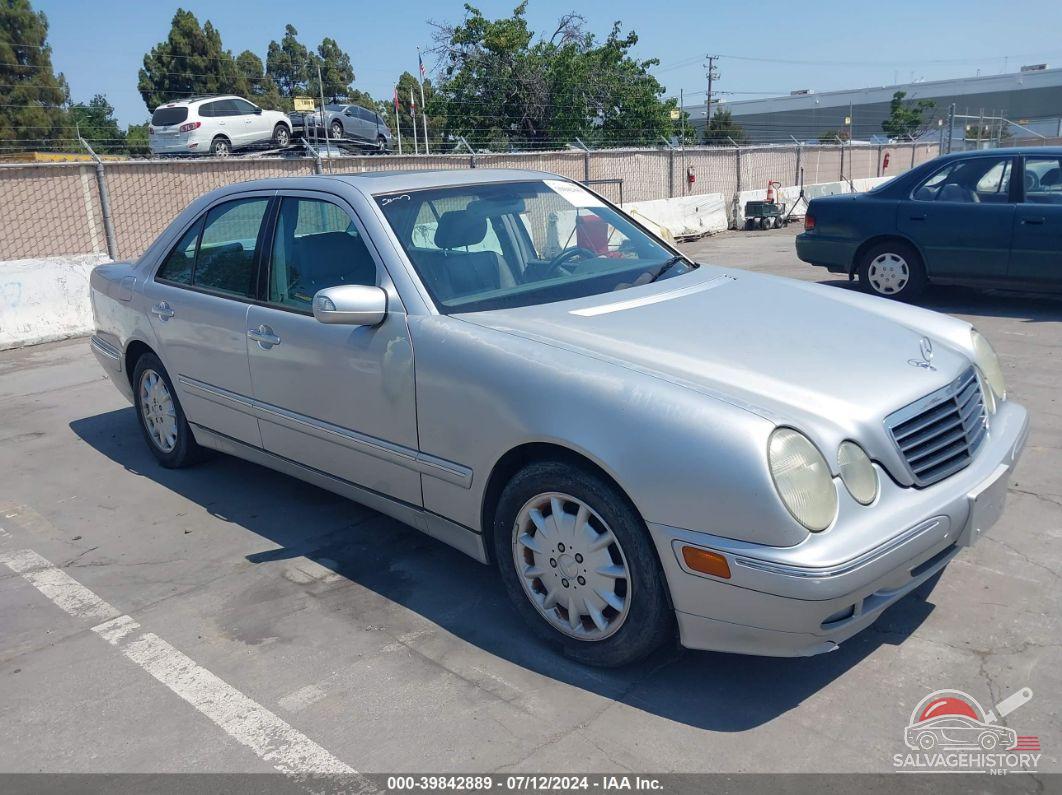 WDBJF65J41B318828 2001 MERCEDES-BENZ E photo no. 1