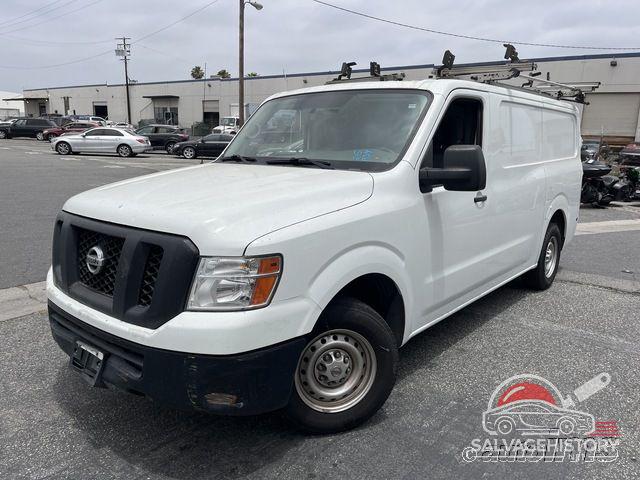 1N6BF0KY1HN801719 2017 NISSAN NV photo no. 3