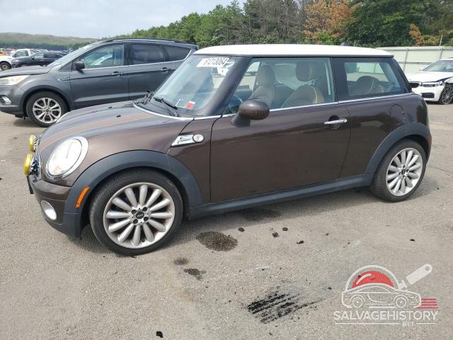 WMWMF3C52ATZ64329 2010 MINI COOPER photo no. 12