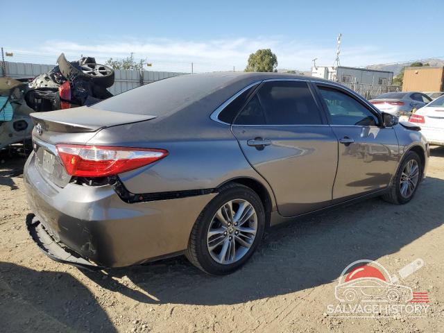 4T1BF1FK9GU510545 2016 TOYOTA CAMRY photo no. 3