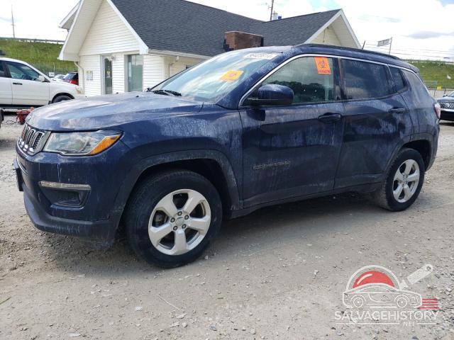 3C4NJDBB3JT154697 2018 JEEP COMPASS photo no. 3