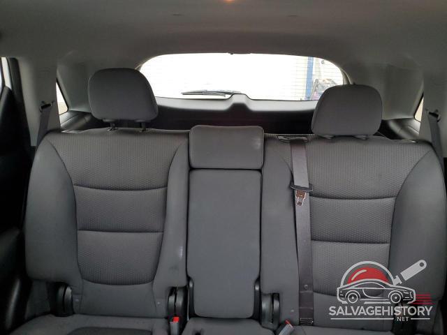 5XYKT4A20CG254068 2012 KIA SORENTO photo no. 10