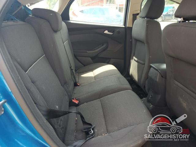 1FAHP3M28CL389801 2012 FORD FOCUS photo no. 10