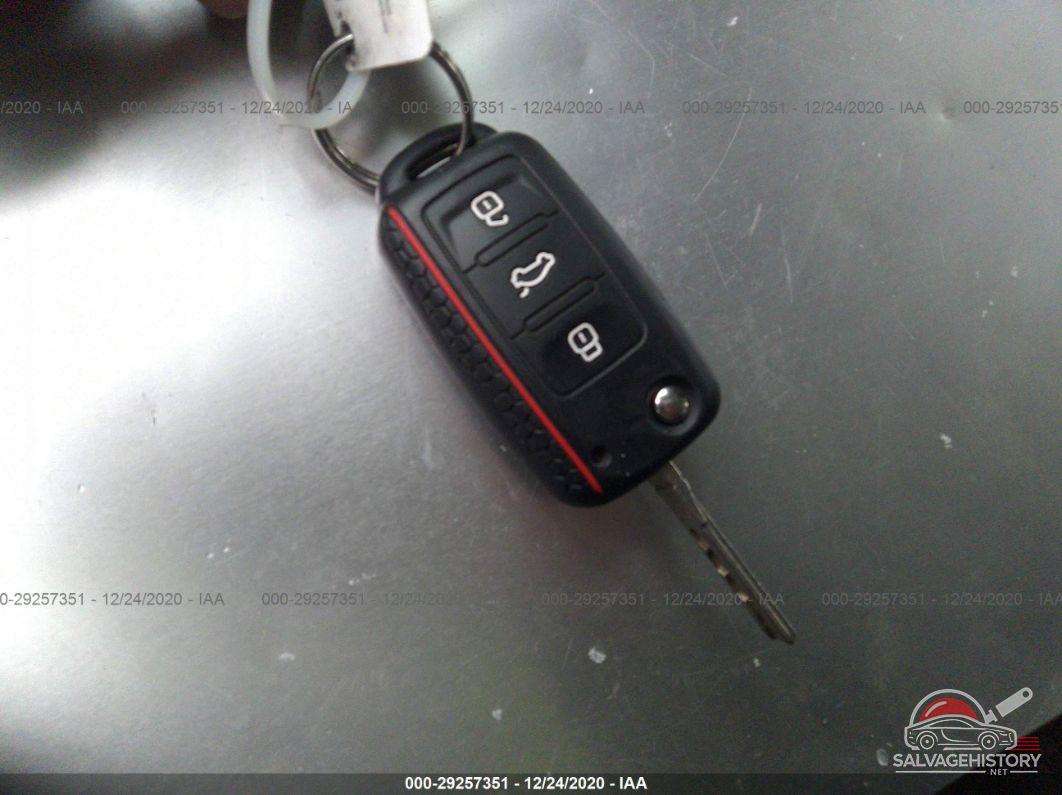 1VWAP7A34CC059733 2012 VOLKSWAGEN PASSAT photo no. 11