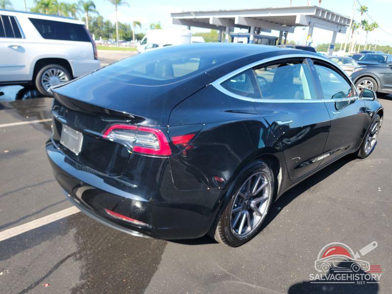 5YJ3E1EB6KF199090 2019 TESLA MODEL 3 photo no. 2
