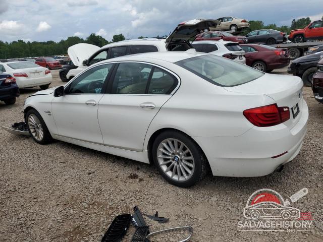 WBAFU7C56BC870994 2011 BMW 5 SERIES photo no. 2