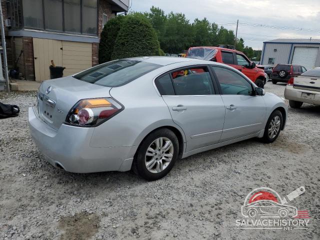 1N4AL2AP9AN544512 2010 NISSAN ALTIMA photo no. 3
