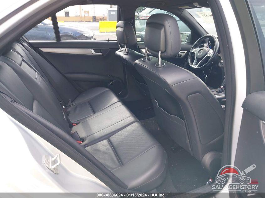 3N1AB7AP4KY398229 2019 NISSAN SENTRA photo no. 8