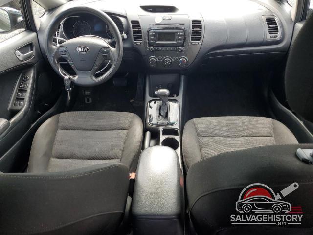 3KPFK4A71HE113028 2017 KIA FORTE photo no. 8