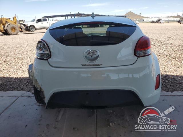 KMHTC6AD4GU286569 2016 HYUNDAI VELOSTER photo no. 6