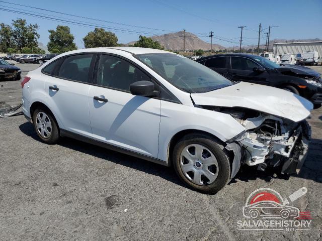 1FADP3E29DL235502 2013 FORD FOCUS photo no. 4