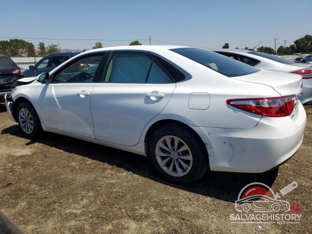 4T1BF1FK1HU692131 2017 TOYOTA CAMRY photo no. 2