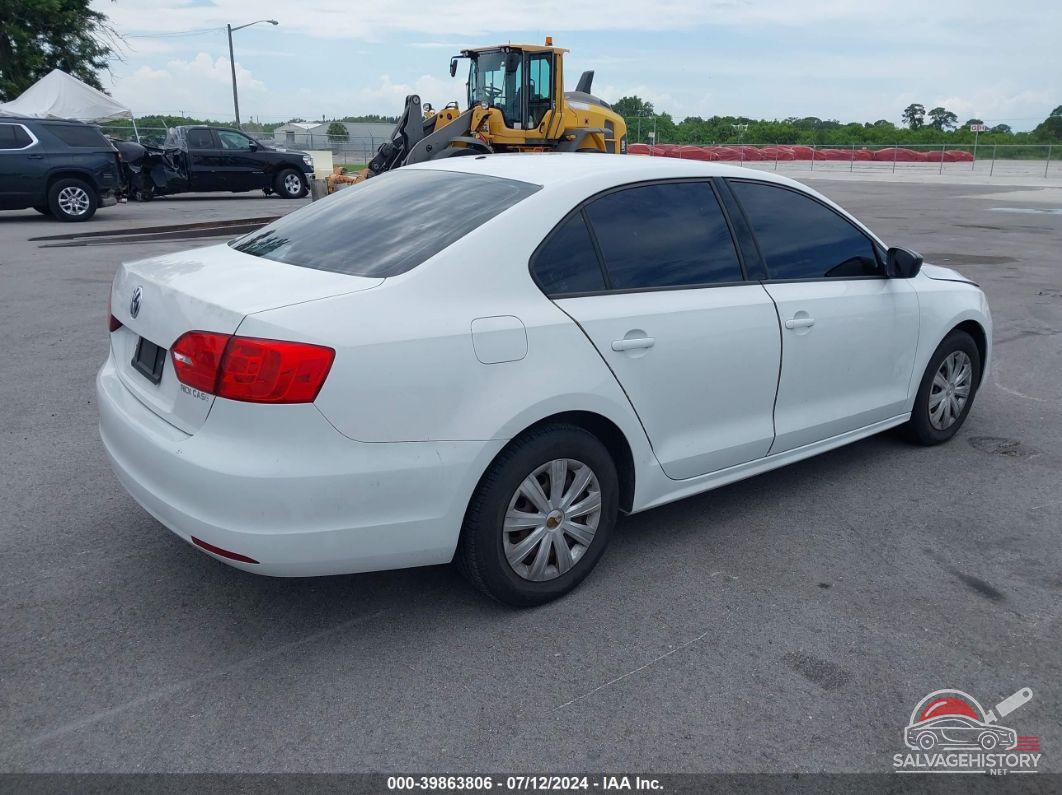 3VW2K7AJ0EM411046 2014 VOLKSWAGEN JETTA photo no. 4