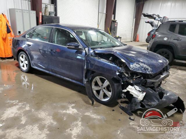 1VWBP7A37DC022598 2013 VOLKSWAGEN PASSAT photo no. 4