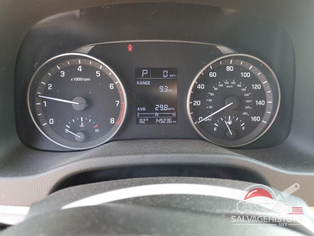 5NPD74LF8JH334236 2018 HYUNDAI ELANTRA photo no. 9