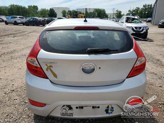 KMHCT5AE2HU300473 2017 HYUNDAI ACCENT photo no. 6