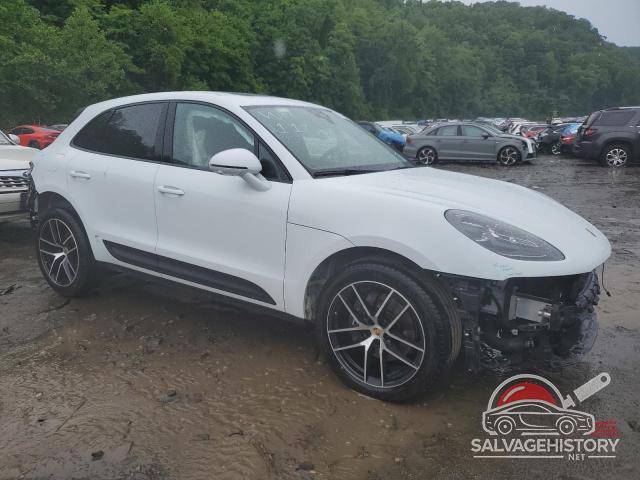 WP1AA2A5XNLB11070 2022 PORSCHE MACAN photo no. 4
