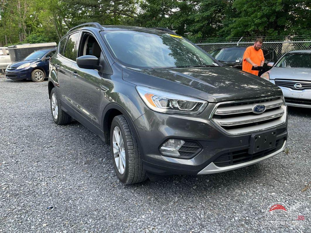 1FMCU9HD0KUC07671 2019 FORD ESCAPE photo no. 9