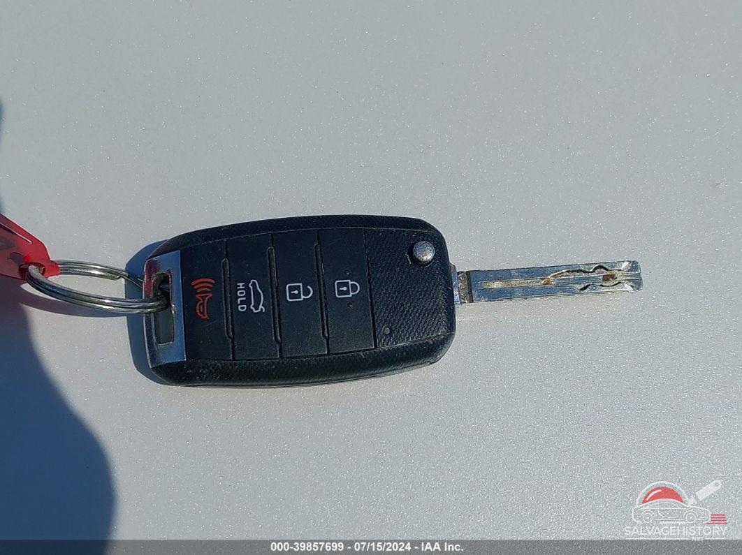 5XXGM4A75FG406322 2015 KIA OPTIMA photo no. 11