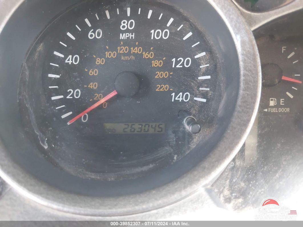 JTEGF21A810008683 2001 TOYOTA HIGHLANDER photo no. 7