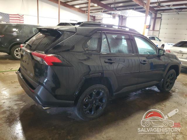 2T3J1RFV1LC084694 2020 TOYOTA RAV4 photo no. 3