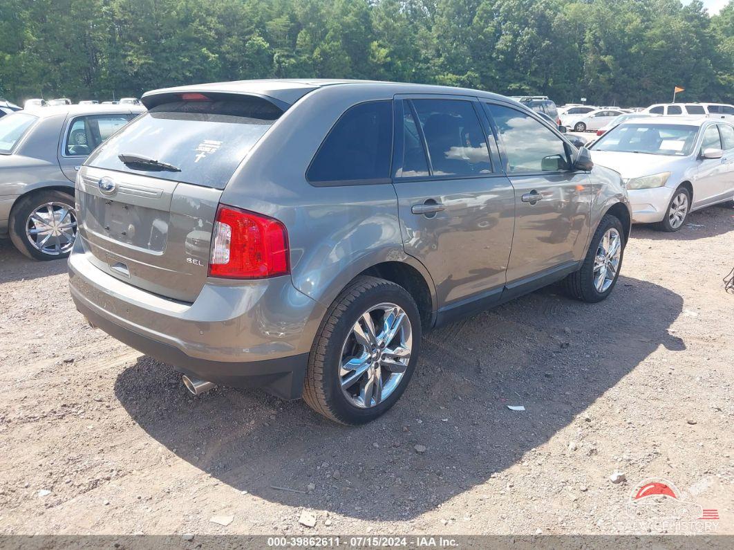 2FMDK3JC5DBC56995 2013 FORD EDGE photo no. 4