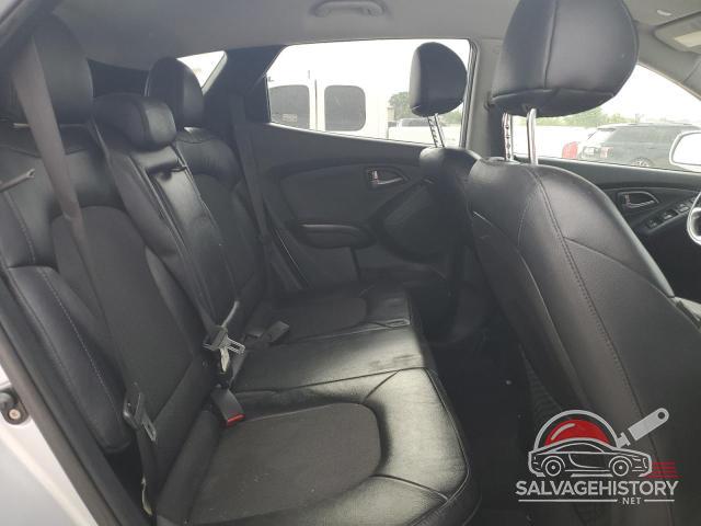 KM8JU3AG1FU963296 2015 HYUNDAI TUCSON photo no. 11