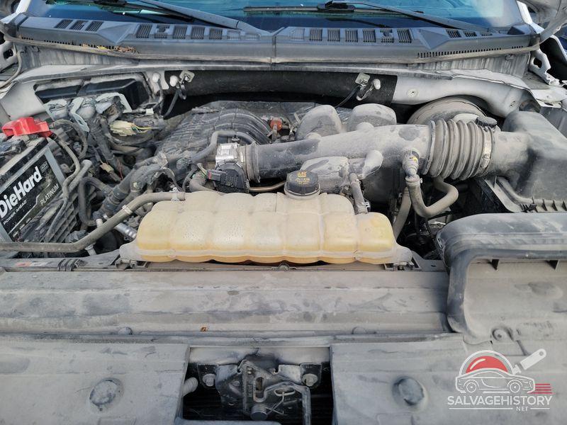 1FTMF1CBXJFC55725 2018 FORD F150 photo no. 3