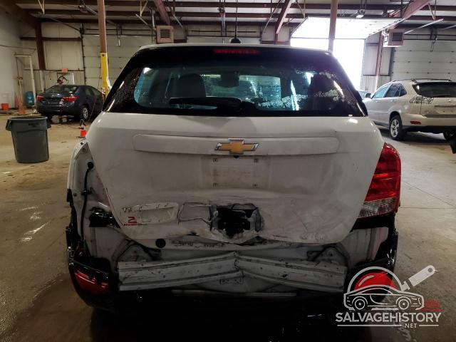 KL7CJKSBXJB631121 2018 CHEVROLET TRAX photo no. 6