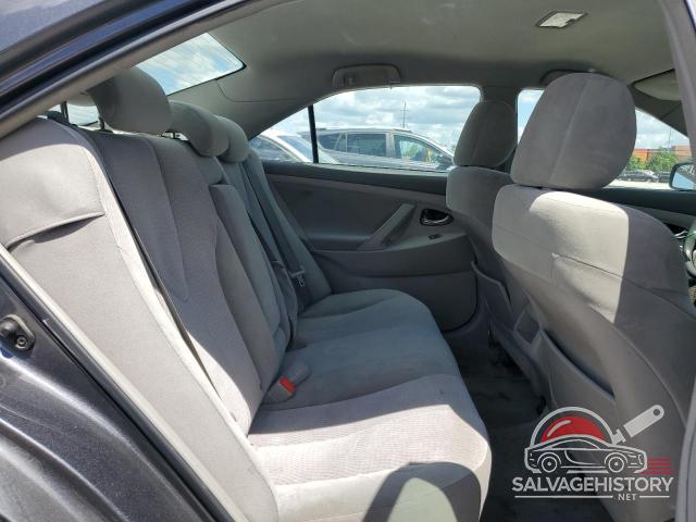 4T1BF3EK0AU092722 2010 TOYOTA CAMRY photo no. 10