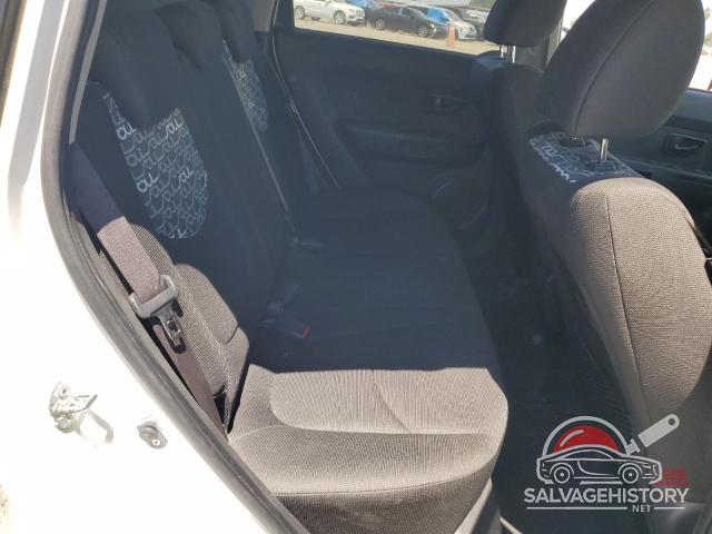KNDJT2A27A7060924 2010 KIA SOUL photo no. 11