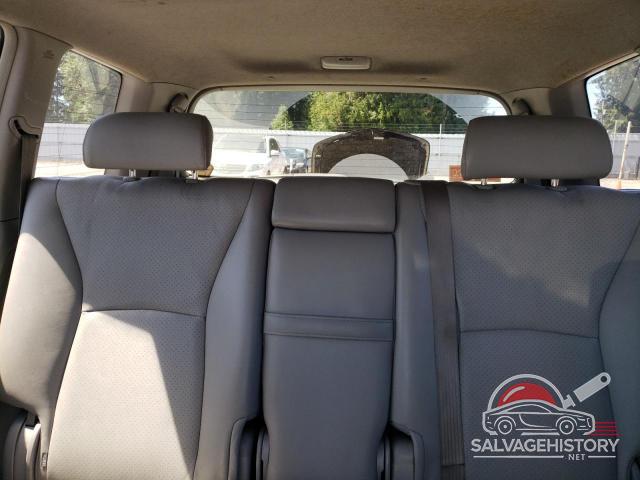 JTEEP21AX40053326 2004 TOYOTA HIGHLANDER photo no. 10