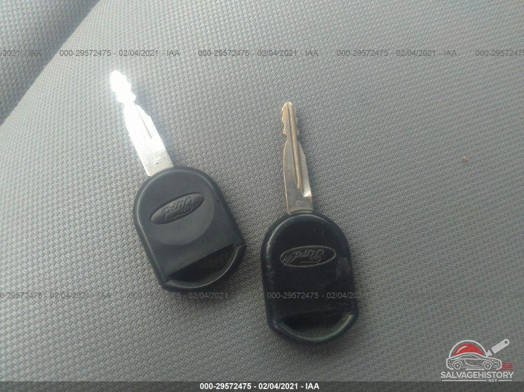 1FTRF12236NA64765 2006 FORD F-150 photo no. 11
