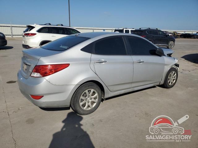 KMHCT4AE5EU665624 2014 HYUNDAI ACCENT photo no. 3