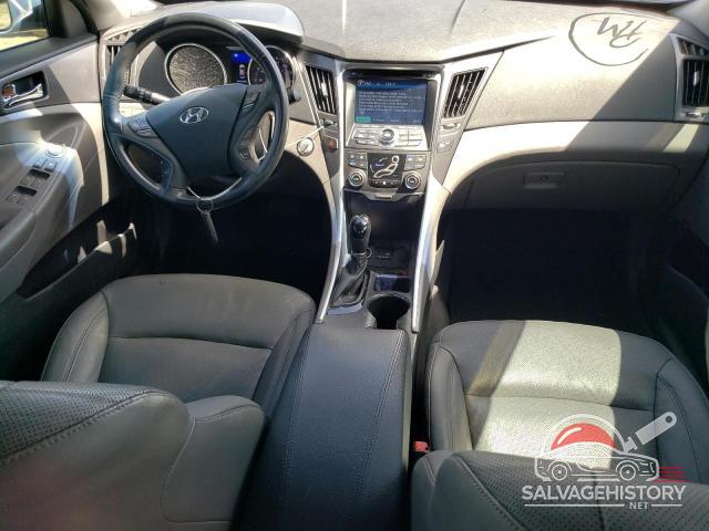 KMHEC4A45FA136113 2015 HYUNDAI SONATA photo no. 8