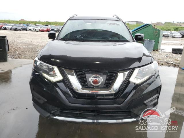 KNMAT2MTXHP619591 2017 NISSAN ROGUE photo no. 5