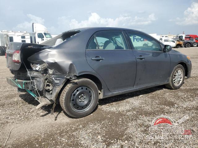 2T1BU4EE4CC780832 2012 TOYOTA COROLLA photo no. 3