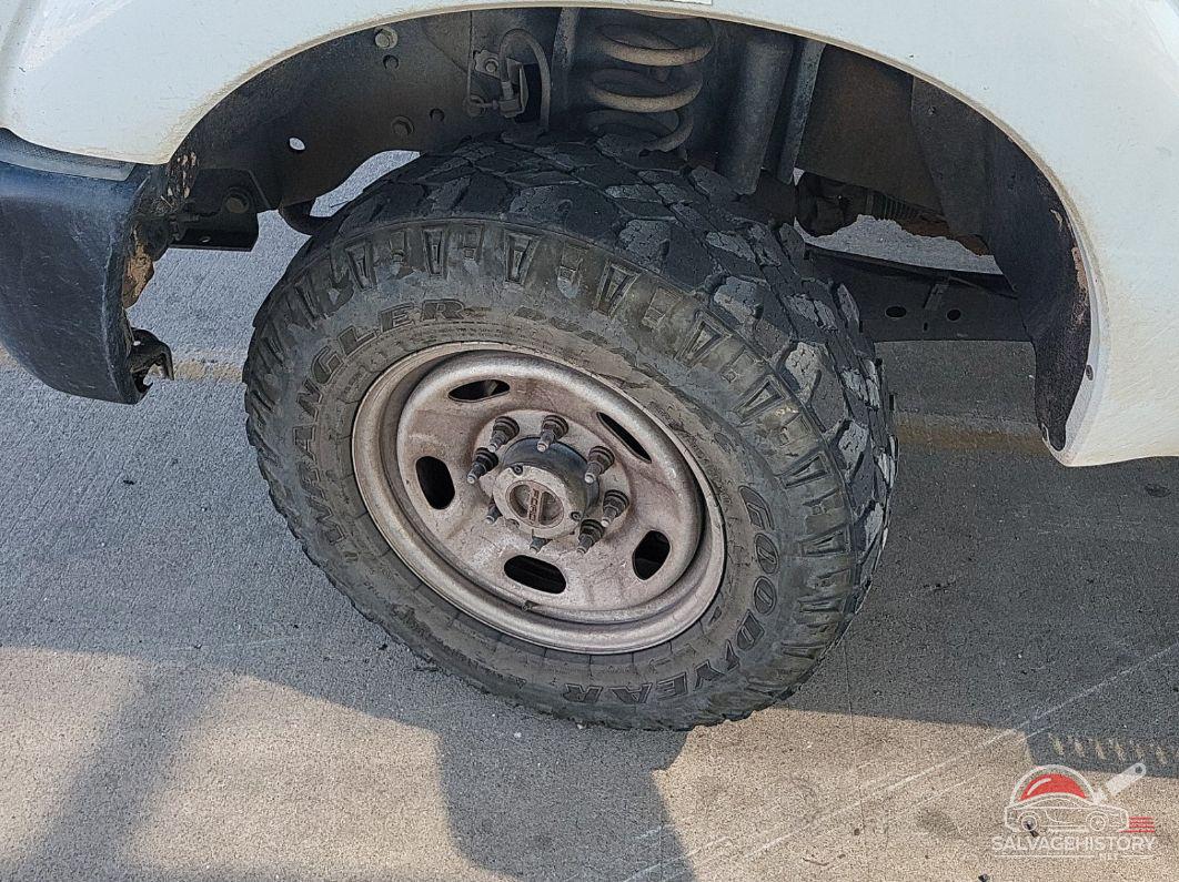 1FT7X3B63DEA52602 2013 FORD F-350 photo no. 2