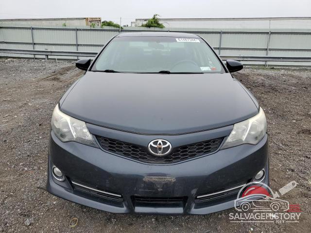 4T1BF1FK7EU380522 2014 TOYOTA CAMRY photo no. 5