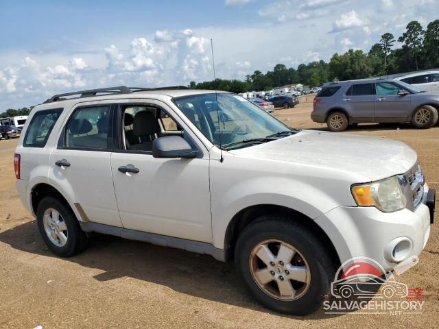 1FMCU02769KB80321 2009 FORD ESCAPE photo no. 4